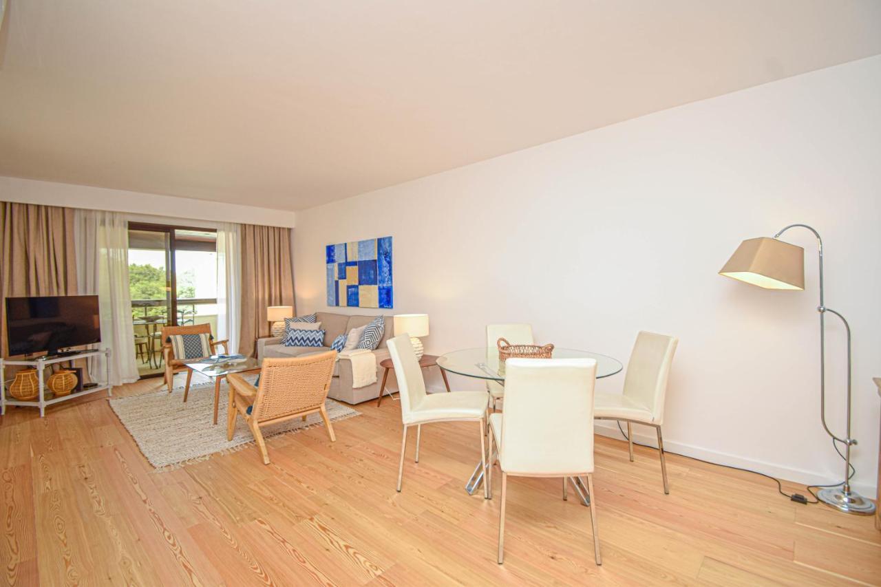 Stylish One Bedroom Apartment With Swimming Pool Віавіа Zewnętrze zdjęcie