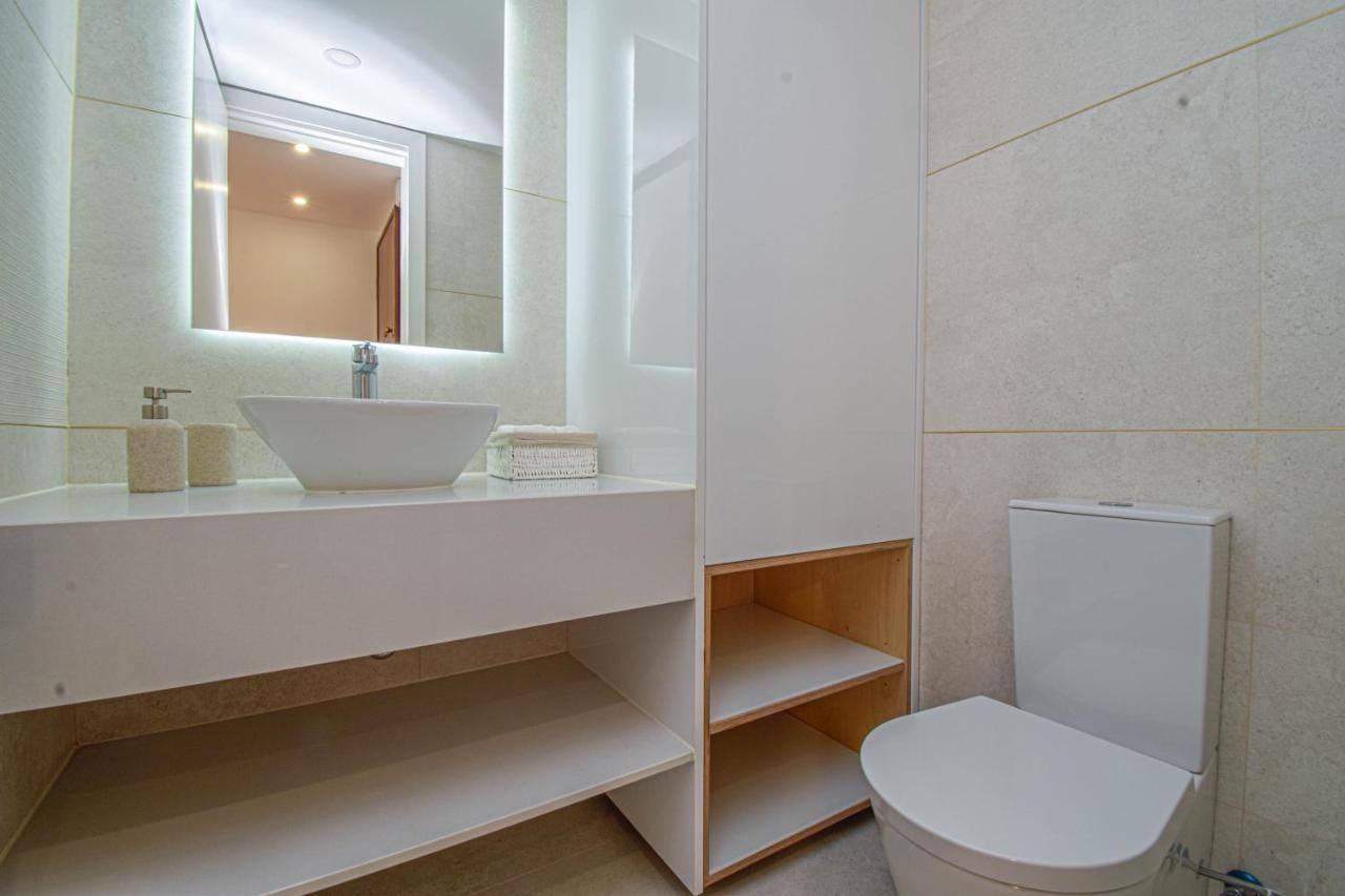 Stylish One Bedroom Apartment With Swimming Pool Віавіа Zewnętrze zdjęcie