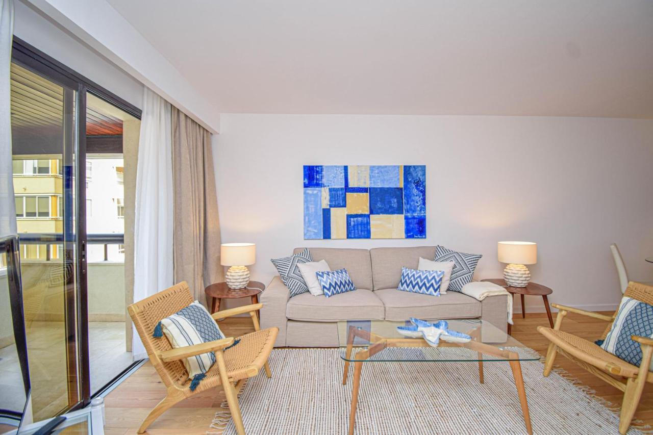 Stylish One Bedroom Apartment With Swimming Pool Віавіа Zewnętrze zdjęcie